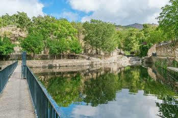 Acebuche, Descubre El Otoño Mágico En El Valle De Ambroz Casas del Monte